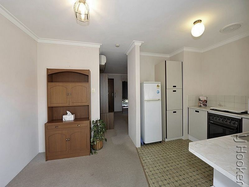 1/74 Randell Street, Mandurah WA 6210