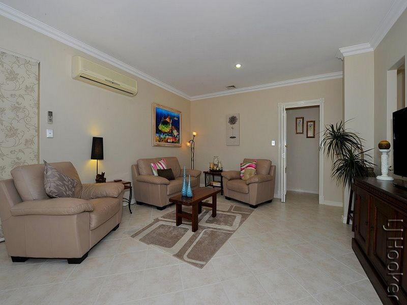 61 Mariners Cove Drive, Dudley Park WA 6210