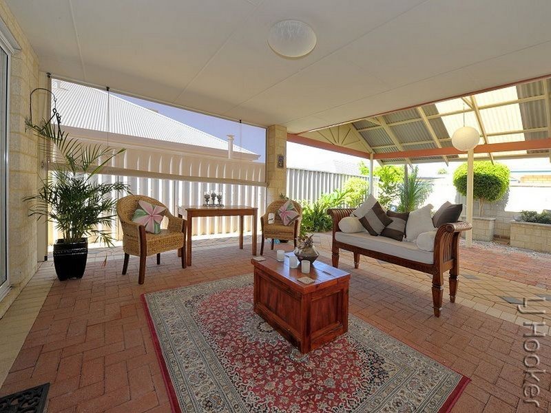 61 Mariners Cove Drive, Dudley Park WA 6210
