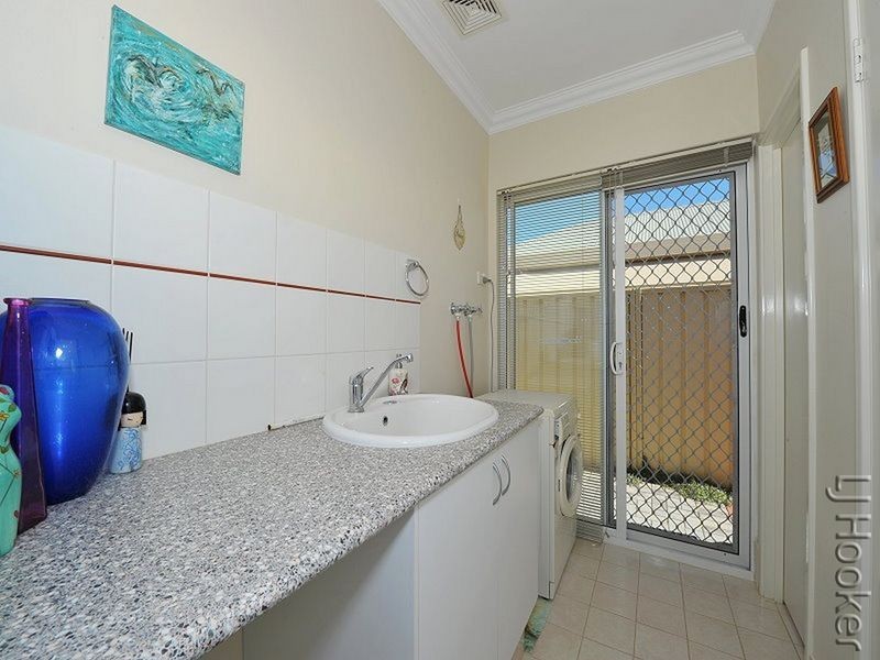 61 Mariners Cove Drive, Dudley Park WA 6210
