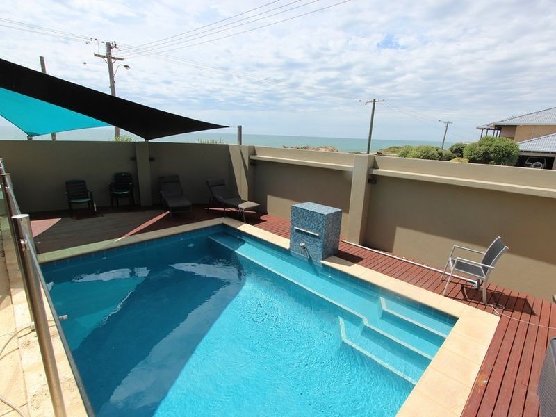 121 Spinaway Parade, Falcon WA 6210