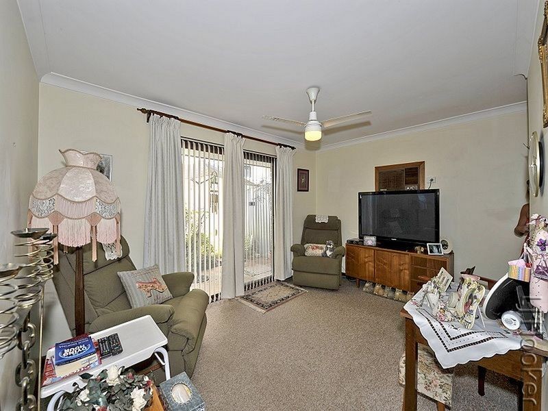 6/17 Creery Street, Dudley Park WA 6210