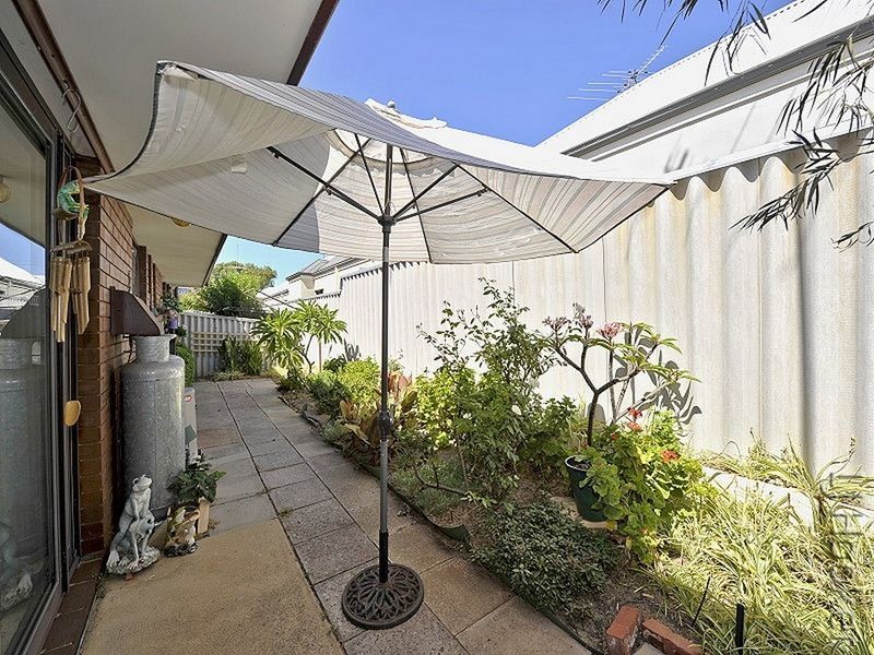 6/17 Creery Street, Dudley Park WA 6210