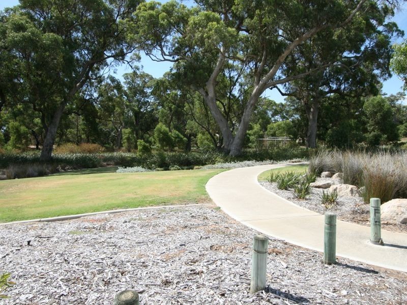 45 Camden Way, Meadow Springs WA 6210