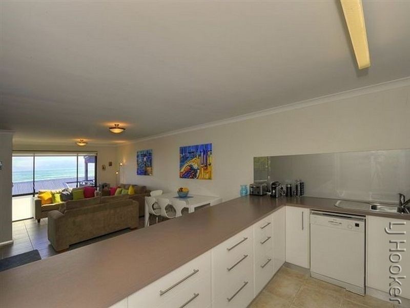 4/90 Ormsby Terrace, Mandurah WA 6210