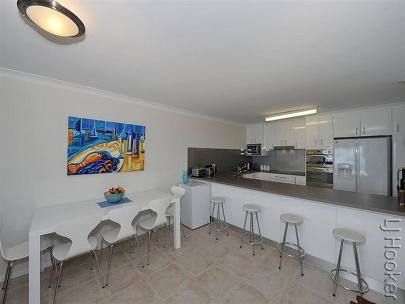 4/90 Ormsby Terrace, Mandurah WA 6210