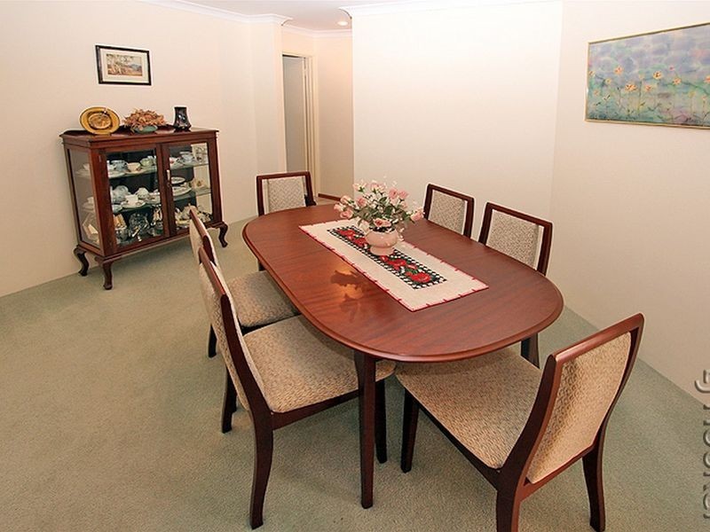 67 Admiralty Crescent, Halls Head WA 6210