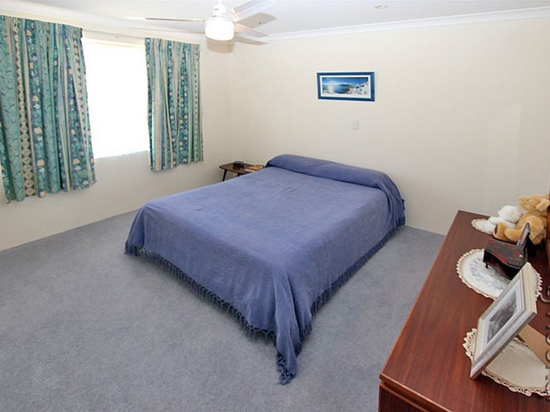 67 Admiralty Crescent, Halls Head WA 6210