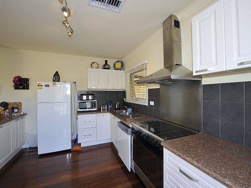 12 Terry Crescent, Mandurah WA 6210