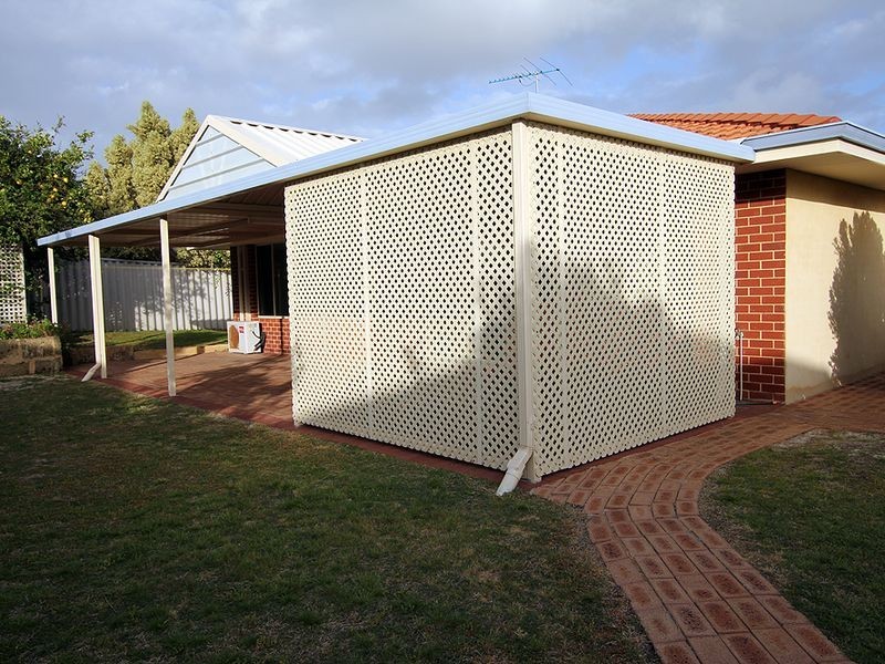 19 Malabor Mews, Halls Head WA 6210