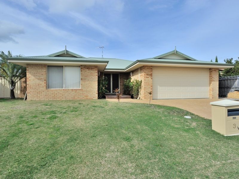 3 Seaforth Drive, Halls Head WA 6210