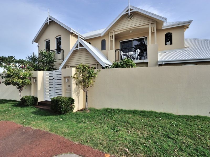 29 Sirrocco Drive, Erskine WA 6210