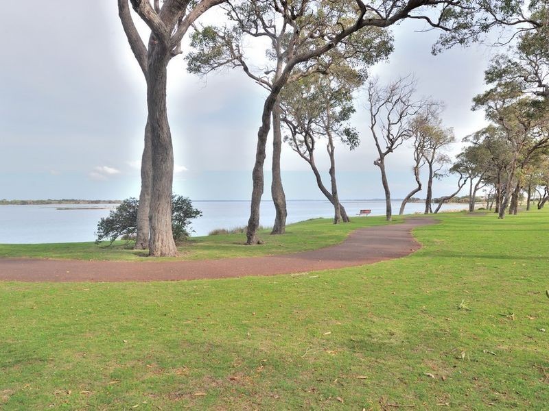 29 Sirrocco Drive, Erskine WA 6210