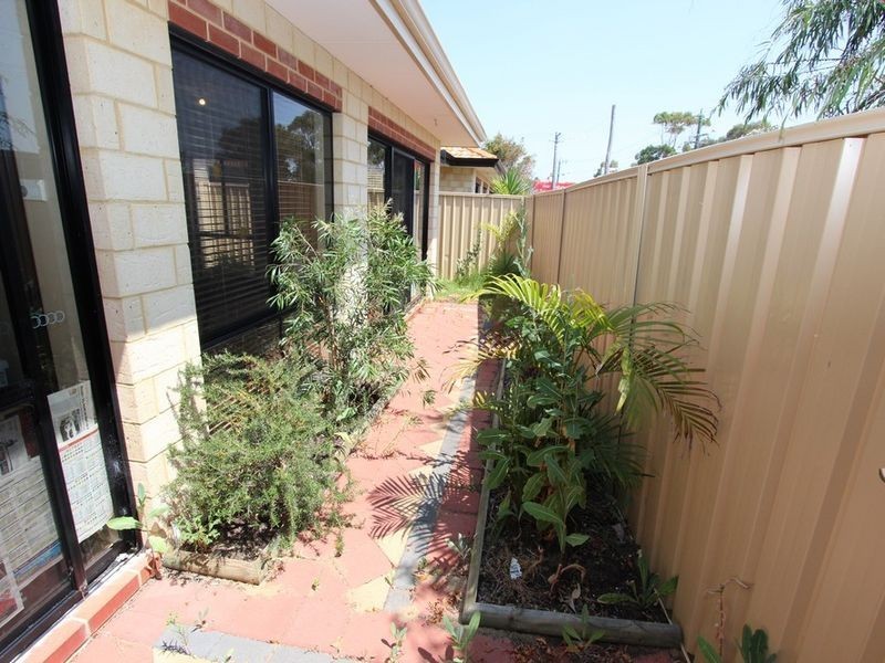 2/2A Ward Street, Mandurah WA 6210