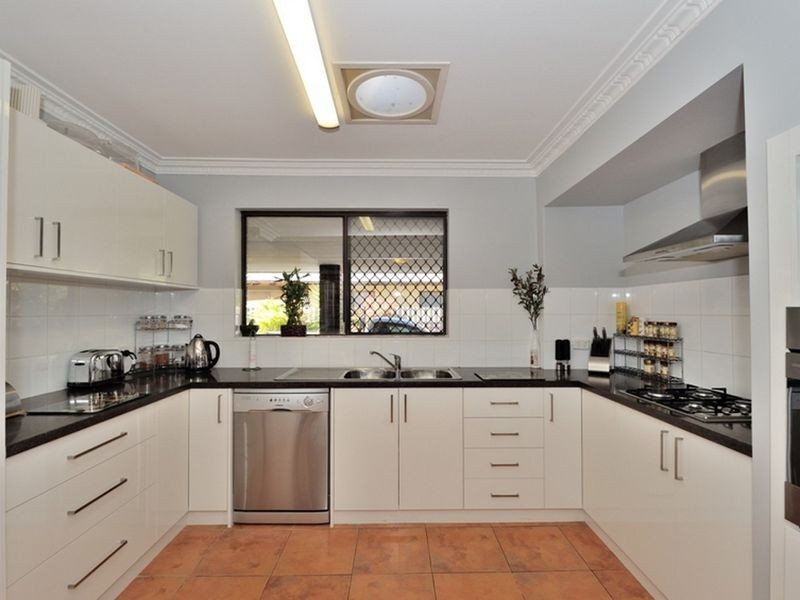 3 Third Avenue, Mandurah WA 6210