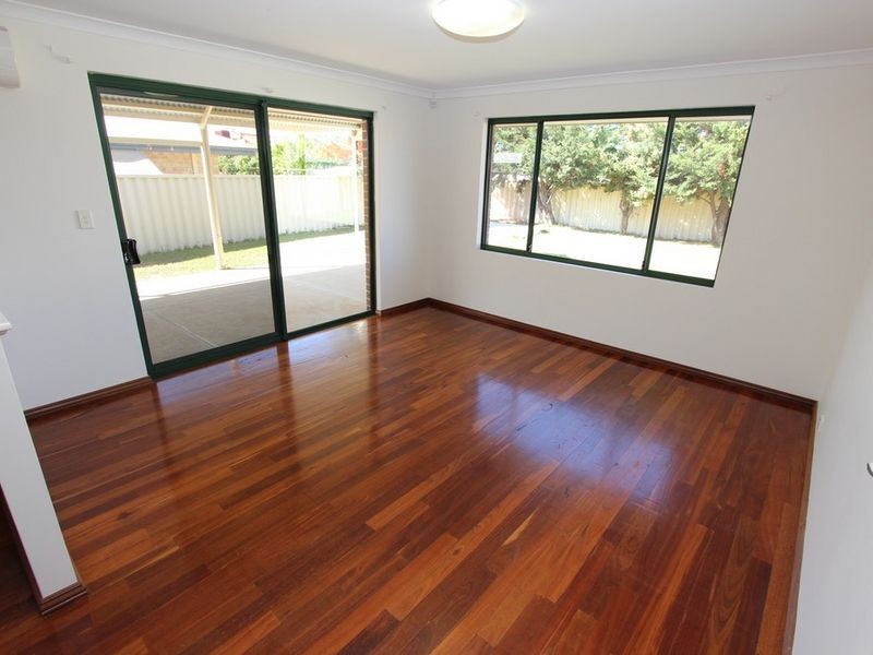 6 Scarab Court, Halls Head WA 6210