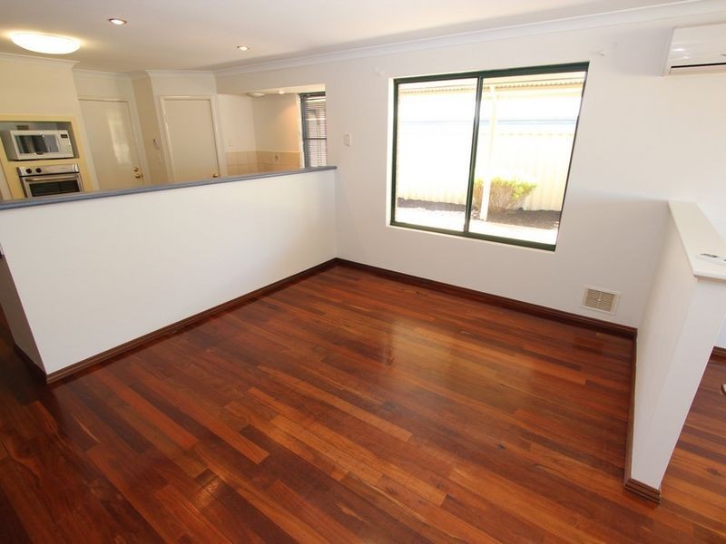 6 Scarab Court, Halls Head WA 6210