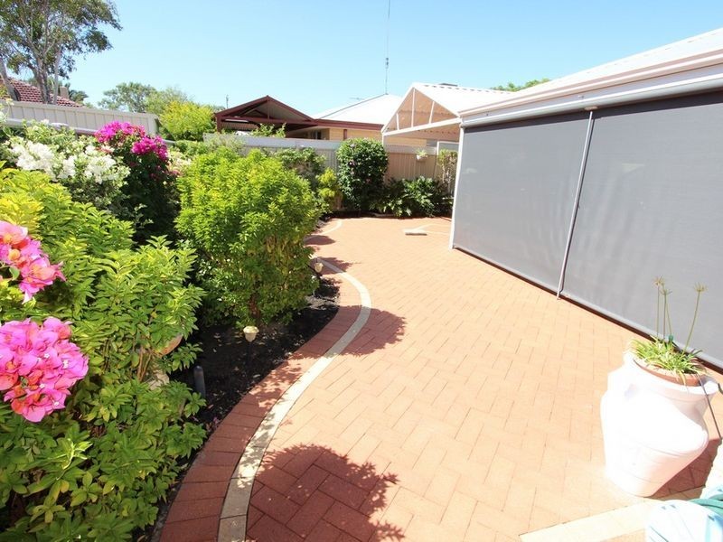 4B Oversby Street, Halls Head WA 6210