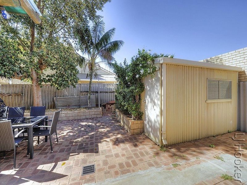 8 Hera Court, San Remo WA 6210