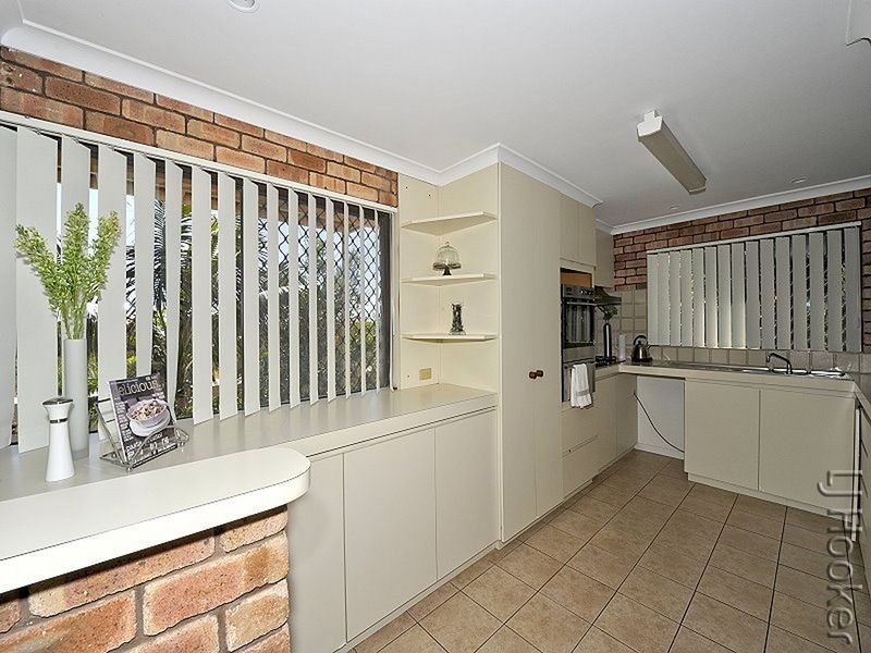 8 Hera Court, San Remo WA 6210