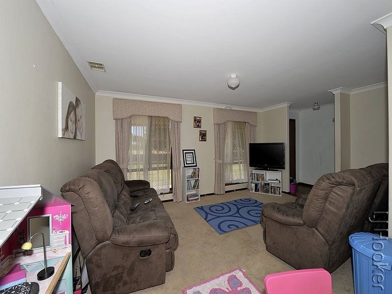 19 Yanagin Road, Greenfields WA 6210
