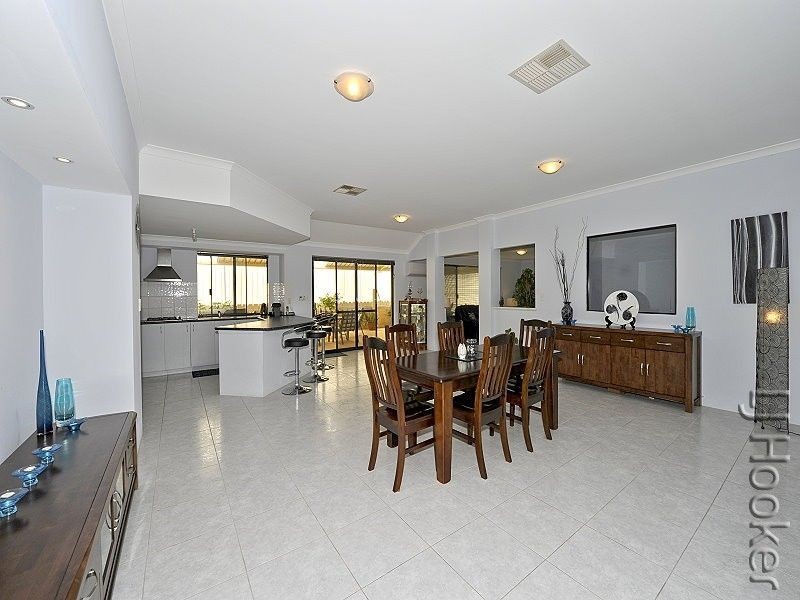 5 Prentice Way, Lakelands WA 6180