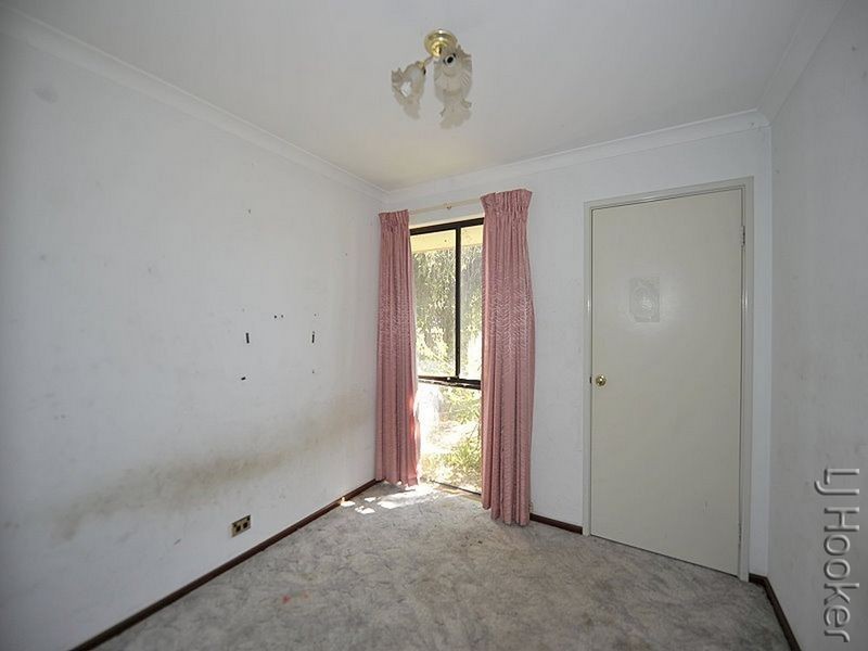 29 Kookerbrook Street, Dudley Park WA 6210