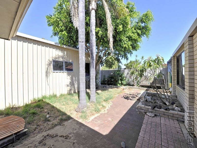 29 Kookerbrook Street, Dudley Park WA 6210