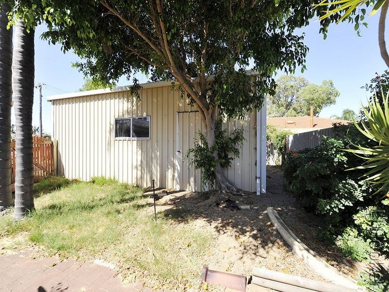 29 Kookerbrook Street, Dudley Park WA 6210