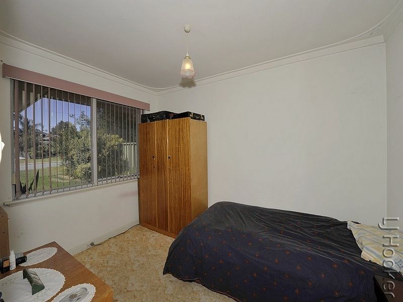 14 Terry Crescent, Mandurah WA 6210