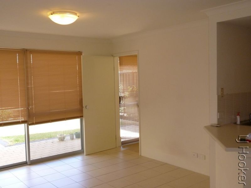 2/14 Wattleglen Avenue, Erskine WA 6210