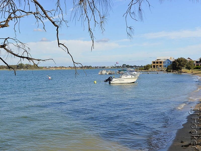 36 Rialto Place, Halls Head WA 6210