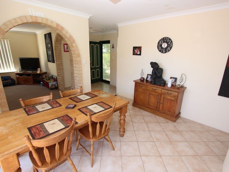 6B Seaton Close, Halls Head WA 6210