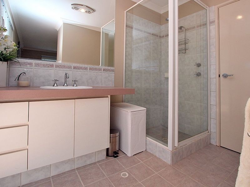 15 Carabeen Place, Halls Head WA 6210