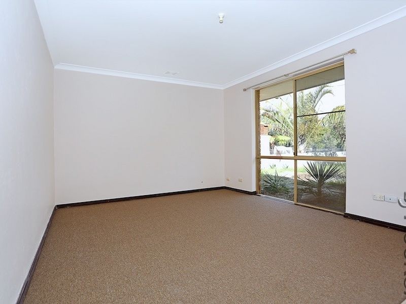 31 Amazon Drive, Greenfields WA 6210