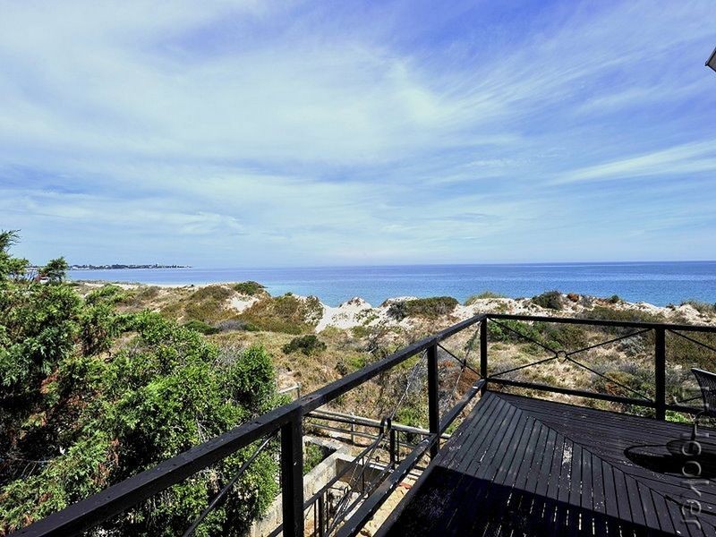 64 Hickman Road, Silver Sands WA 6210