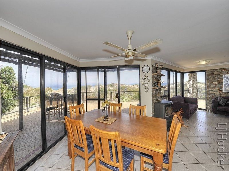 64 Hickman Road, Silver Sands WA 6210