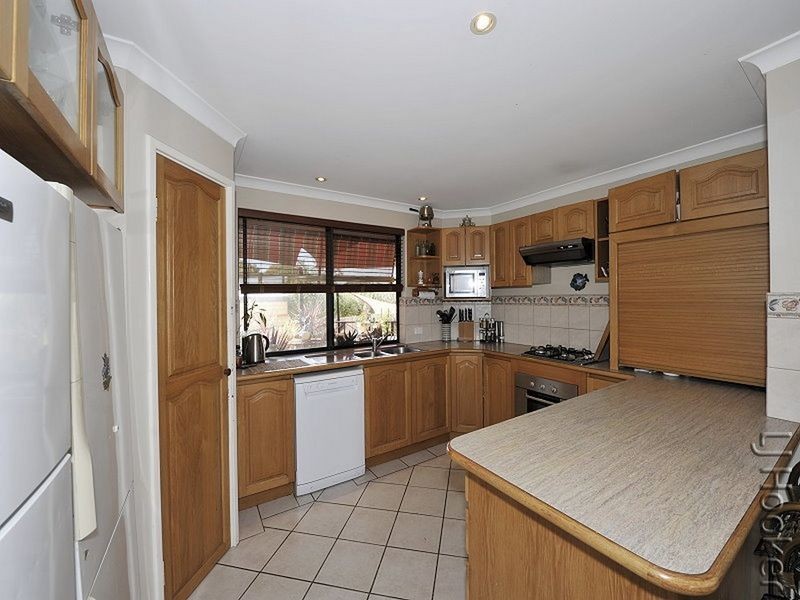 64 Hickman Road, Silver Sands WA 6210