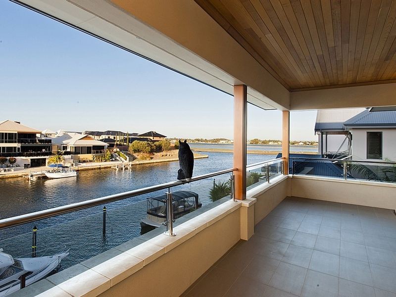 Halls Head WA 6210