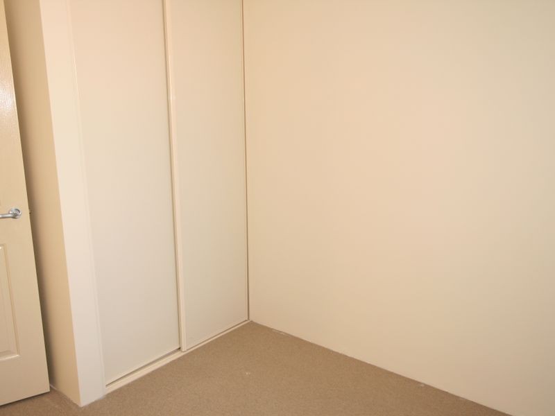 8/18 Irrawaddy Drive, Greenfields WA 6210