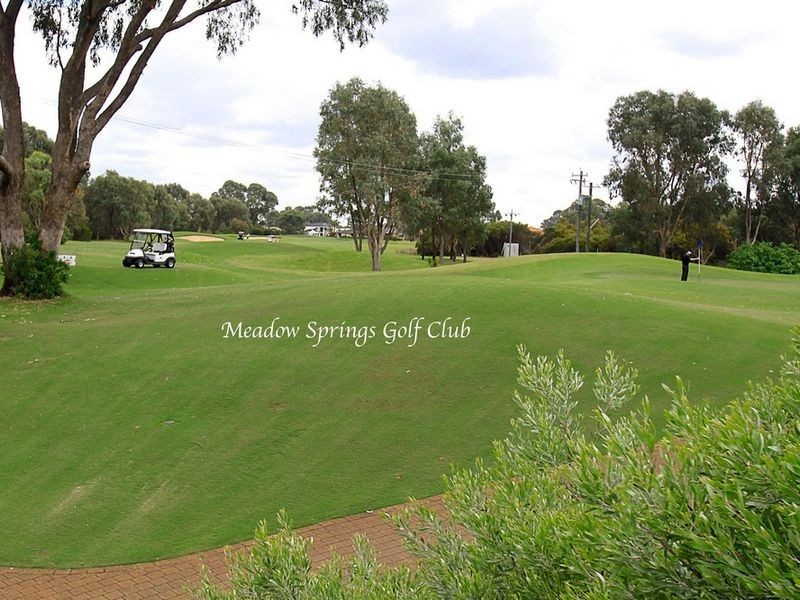 22 Philmont Way, Meadow Springs WA 6210