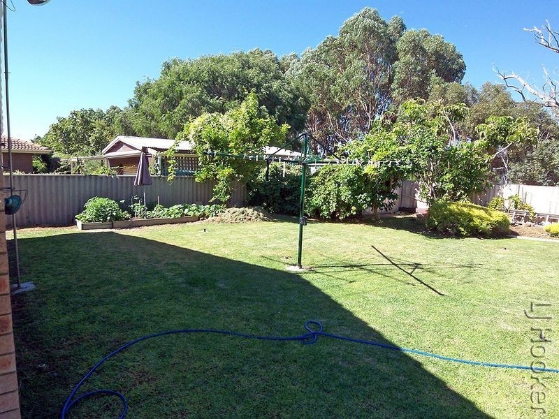 35 Sievewright Street, Silver Sands WA 6210