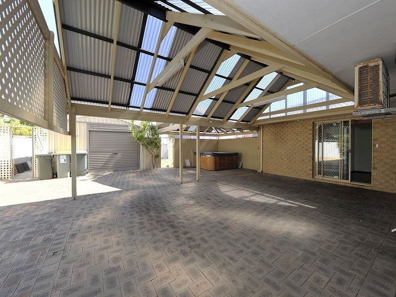 4 Watersun Drive, Silver Sands WA 6210
