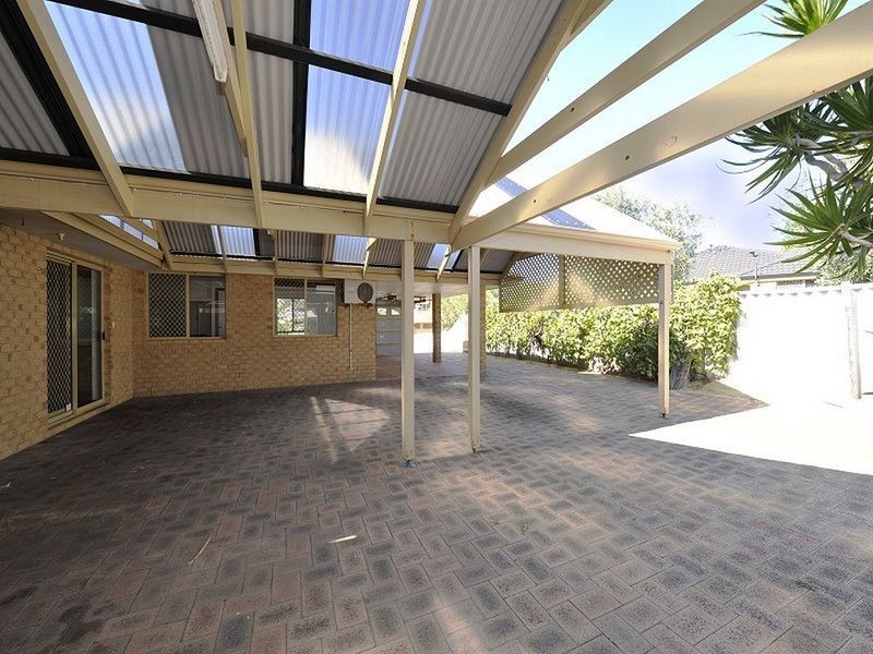 4 Watersun Drive, Silver Sands WA 6210