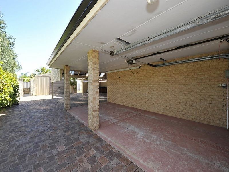 4 Watersun Drive, Silver Sands WA 6210