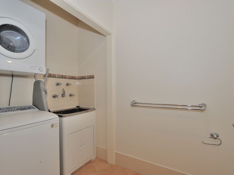 19/20 Apollo Place, Halls Head WA 6210