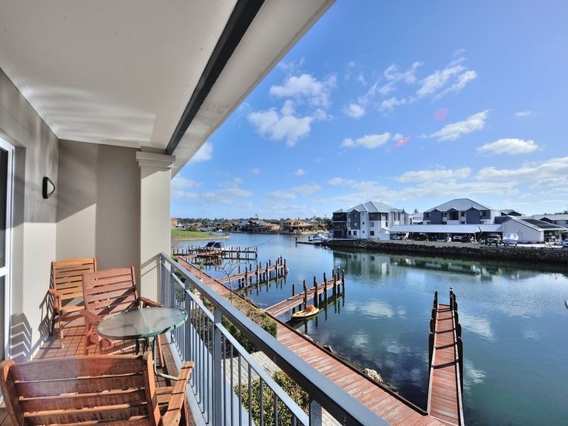 19/20 Apollo Place, Halls Head WA 6210