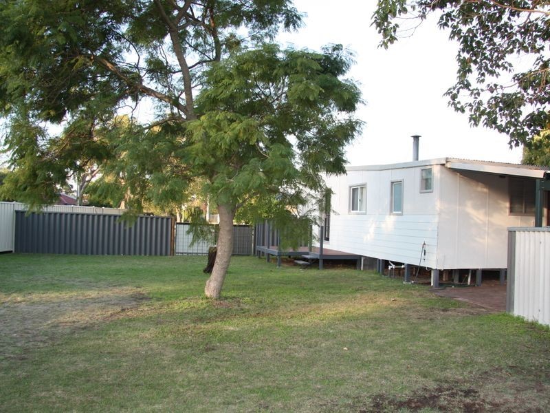 17 Beacham Street, Coodanup WA 6210