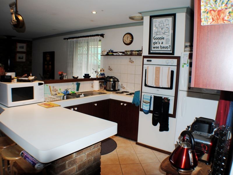 10 Luckhurst Drive, Mandurah WA 6210