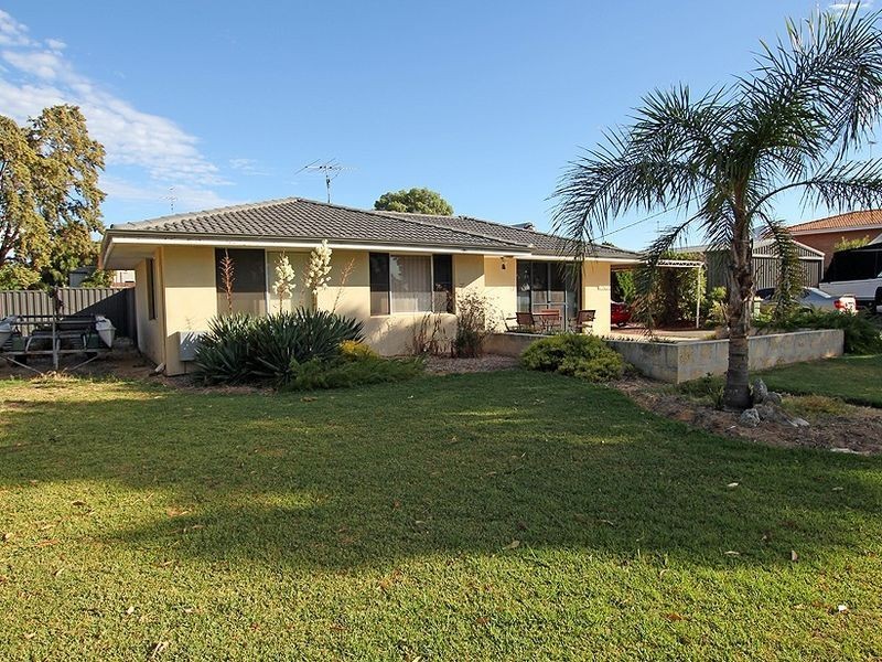 3 Carter Street, Halls Head WA 6210